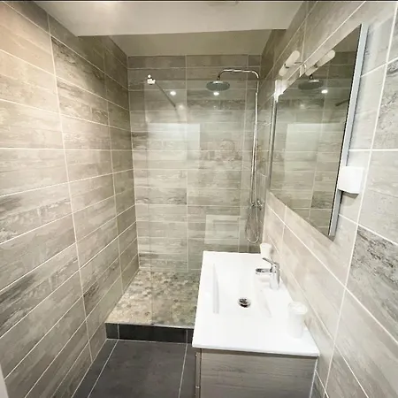 Διαμέρισμα Business & Moderne Proche Mer- 4 Personnes, Wifi